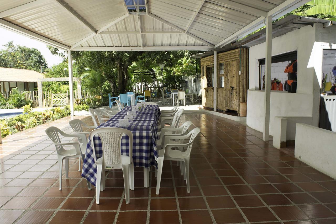 Hostal El Ruby Villavieja Bagian luar foto