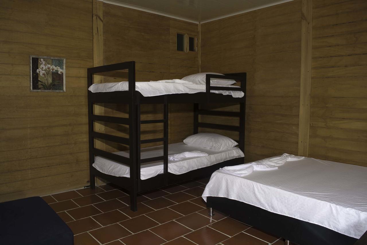 Hostal El Ruby Villavieja Bagian luar foto