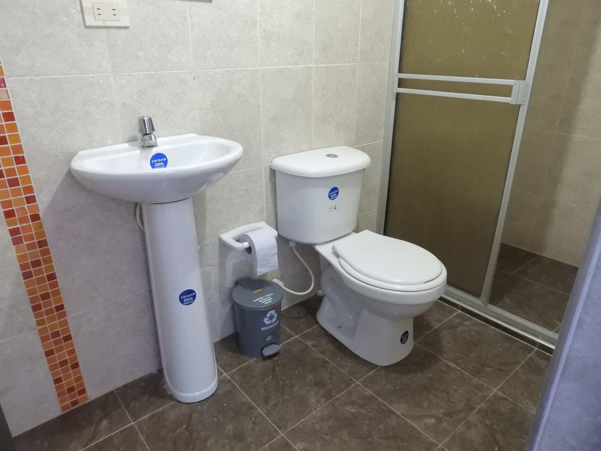 Hostal El Ruby Villavieja Bagian luar foto