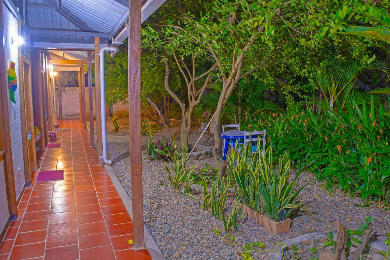 Hostal El Ruby Villavieja Bagian luar foto